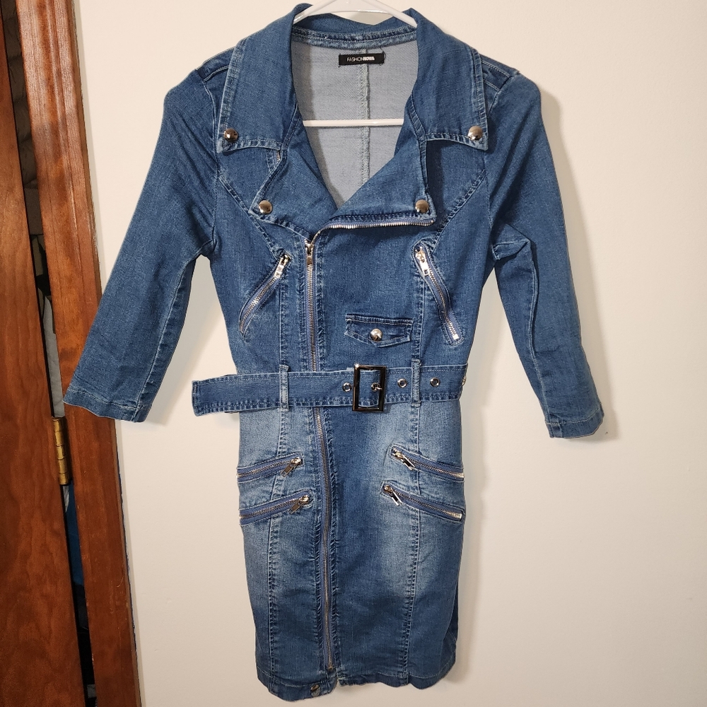 Fashion Nova dress